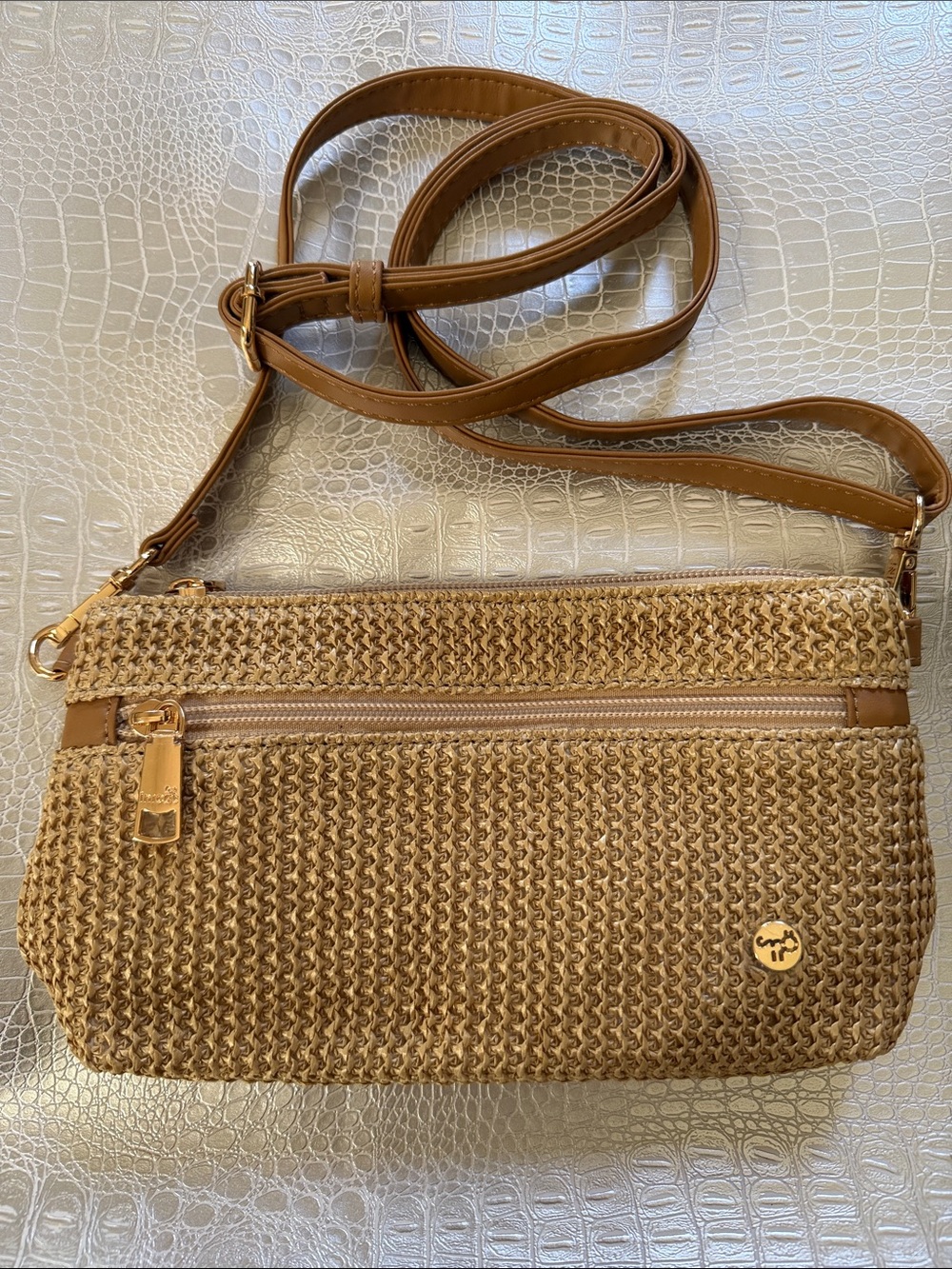 Inicat Woven Crossbody Bag in Tan
